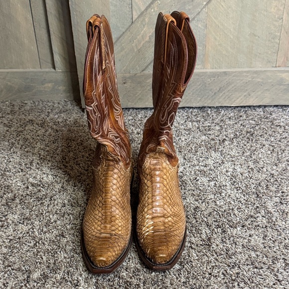 1883 Lucchese python and leather western boots Size 7 - Picture 2 of 15
